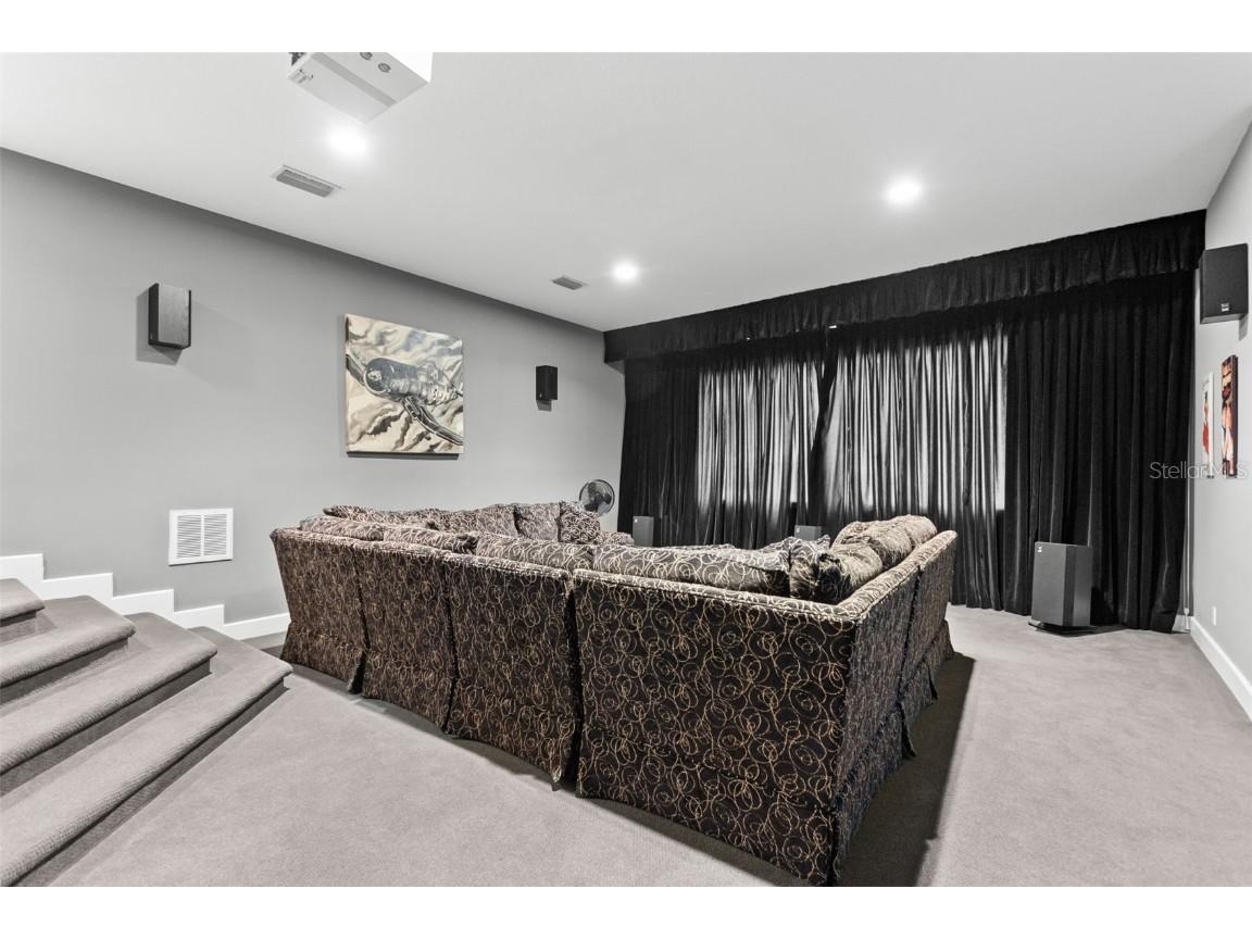 211 Rue Des Chateaux Tarpon Springs FL 34688 - LAKE TARPON TB8428028 image61