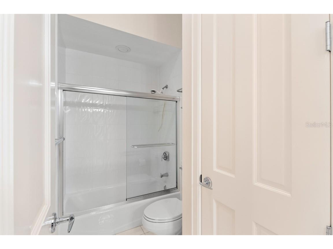 211 Rue Des Chateaux Tarpon Springs FL 34688 - LAKE TARPON TB8428028 image83