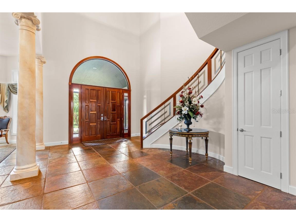 211 Rue Des Chateaux Tarpon Springs FL 34688 - LAKE TARPON TB8428028 image9