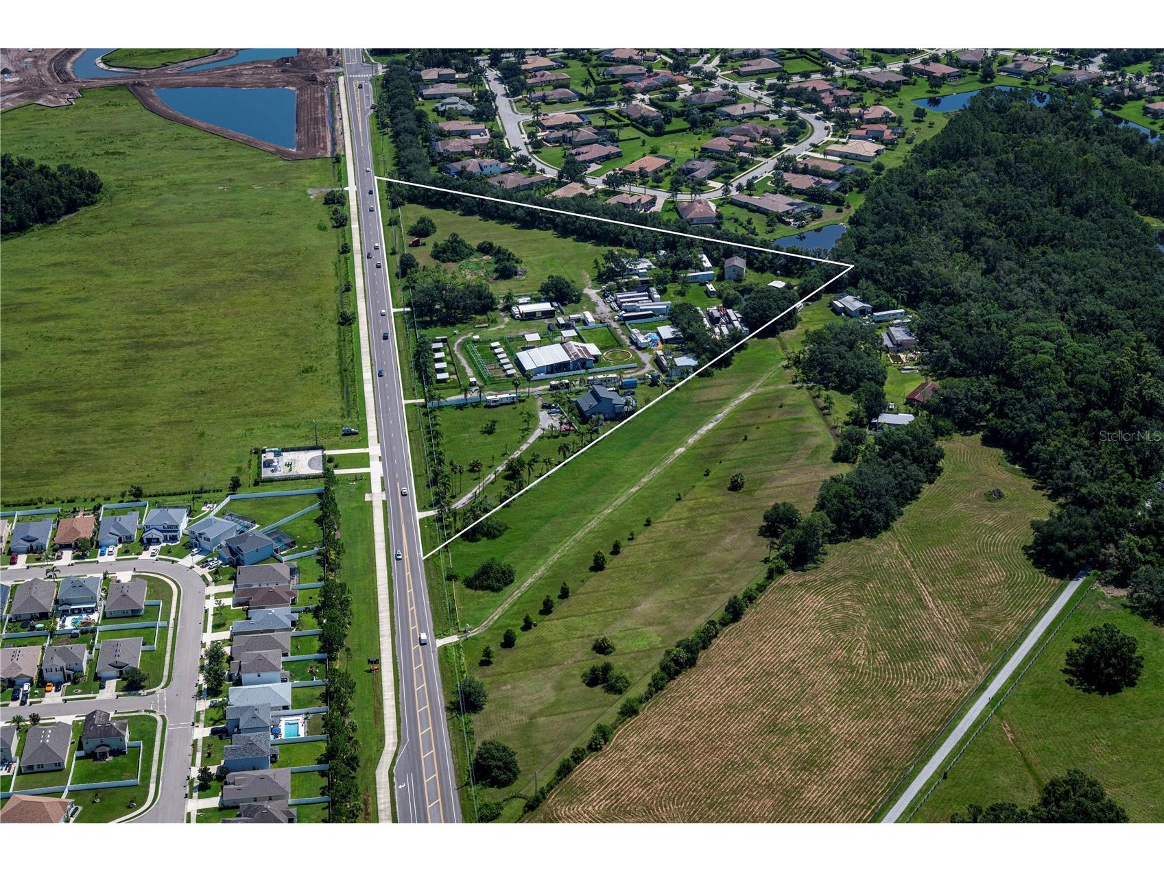 211 Rye Road NE Bradenton FL 34212 A4688414 image2