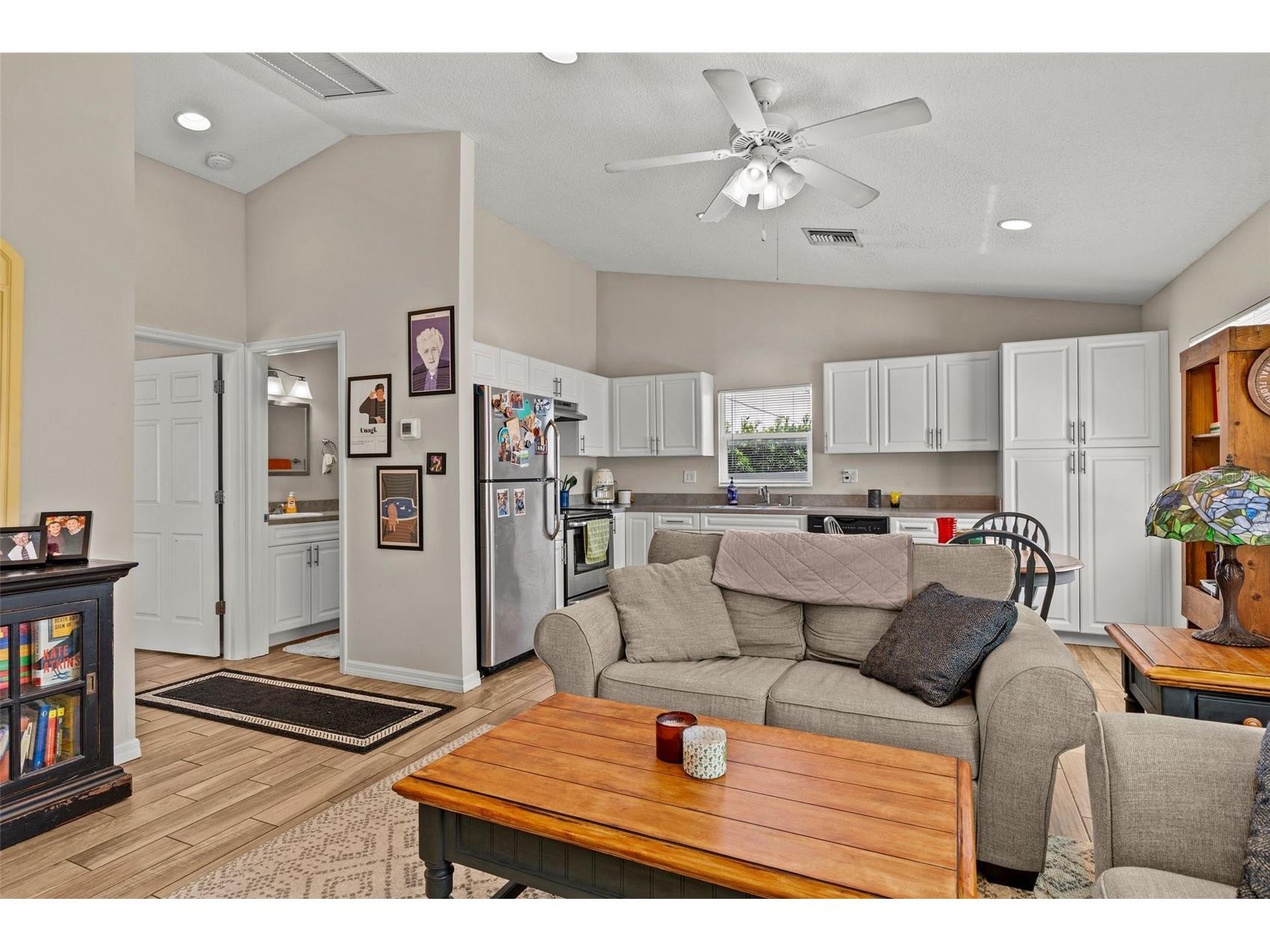 211 S Albany Avenue Tampa FL 33606 TB8517964 image41