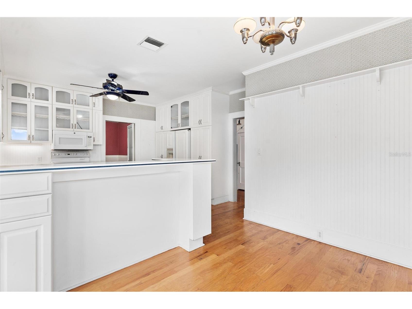 211 S Central Avenue Umatilla FL 32784 - LAKE UMATILLA G5101216 image19