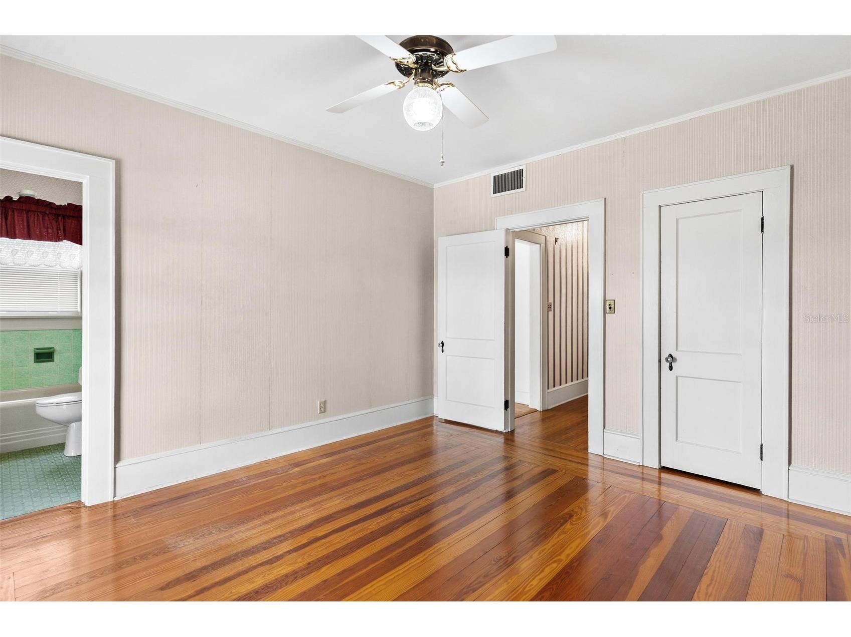 211 S Central Avenue Umatilla FL 32784 - LAKE UMATILLA G5101216 image21