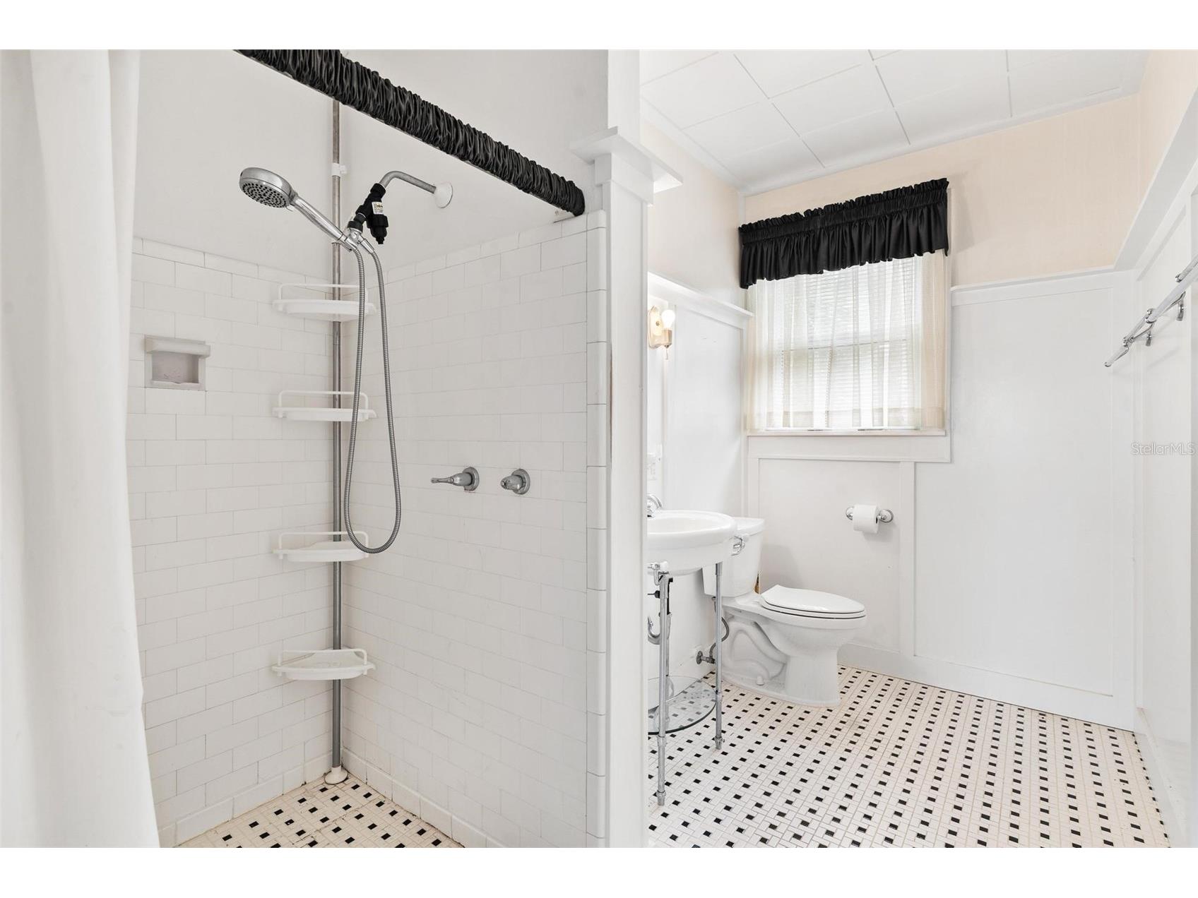 211 S Central Avenue Umatilla FL 32784 - LAKE UMATILLA G5101216 image28