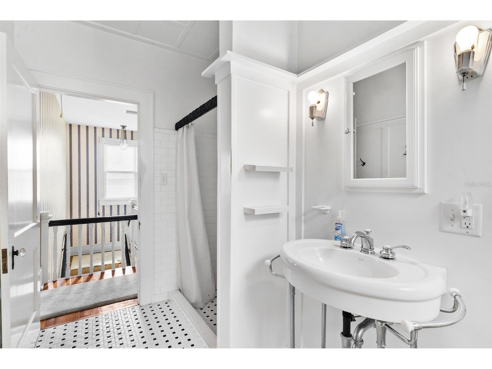 211 S Central Avenue Umatilla FL 32784 - LAKE UMATILLA G5101216 image29