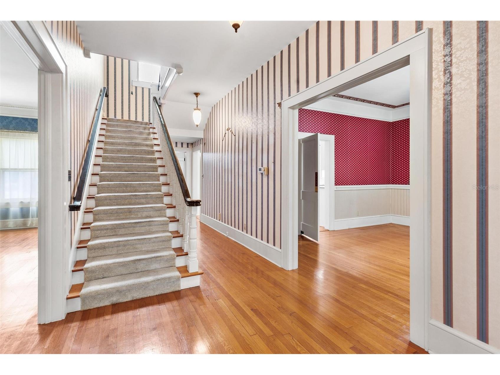 211 S Central Avenue Umatilla FL 32784 - LAKE UMATILLA G5101216 image7