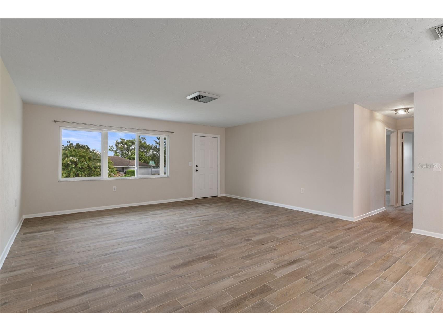 211 S Davis Street Beverly Hills FL 34465 OM729105 image12