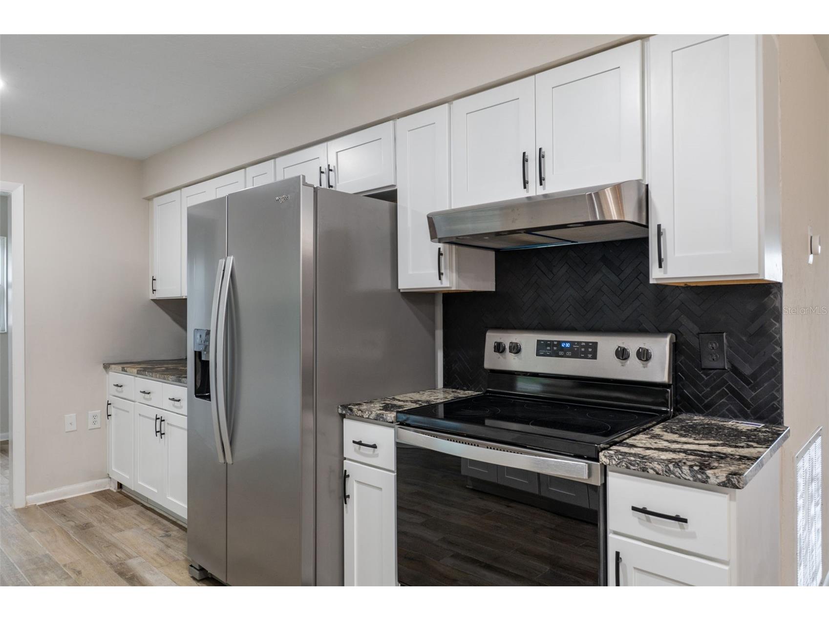 211 S Davis Street Beverly Hills FL 34465 OM729105 image8