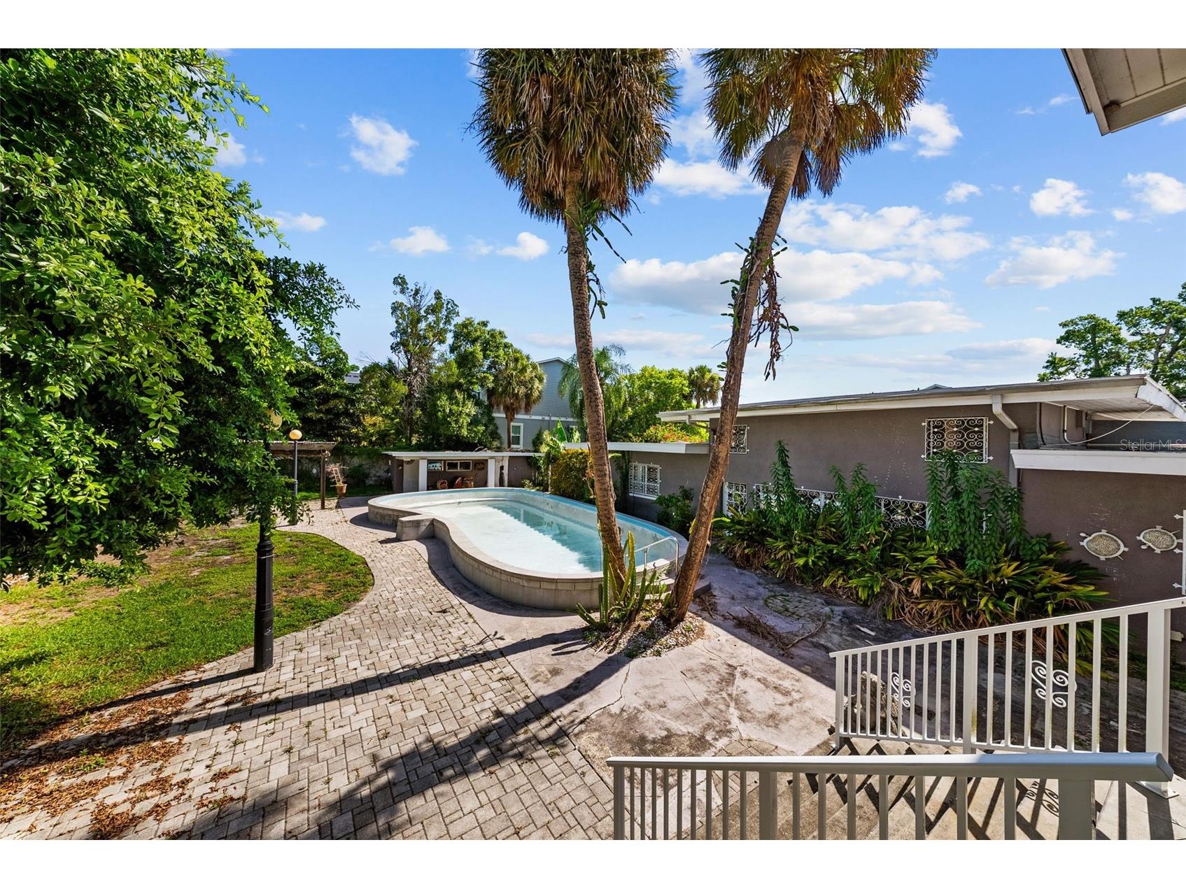211 S Shore Crest Drive Tampa FL 33609 TB8525535 image4