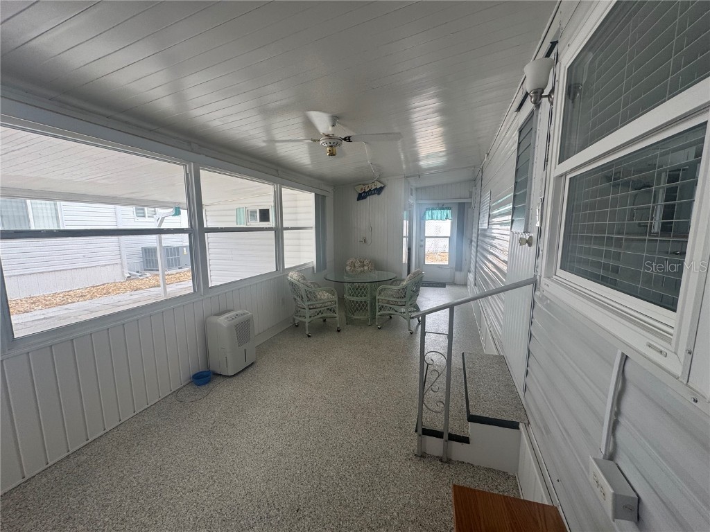 211 Southwinds Drive Sarasota FL 34231 G5096651 image15