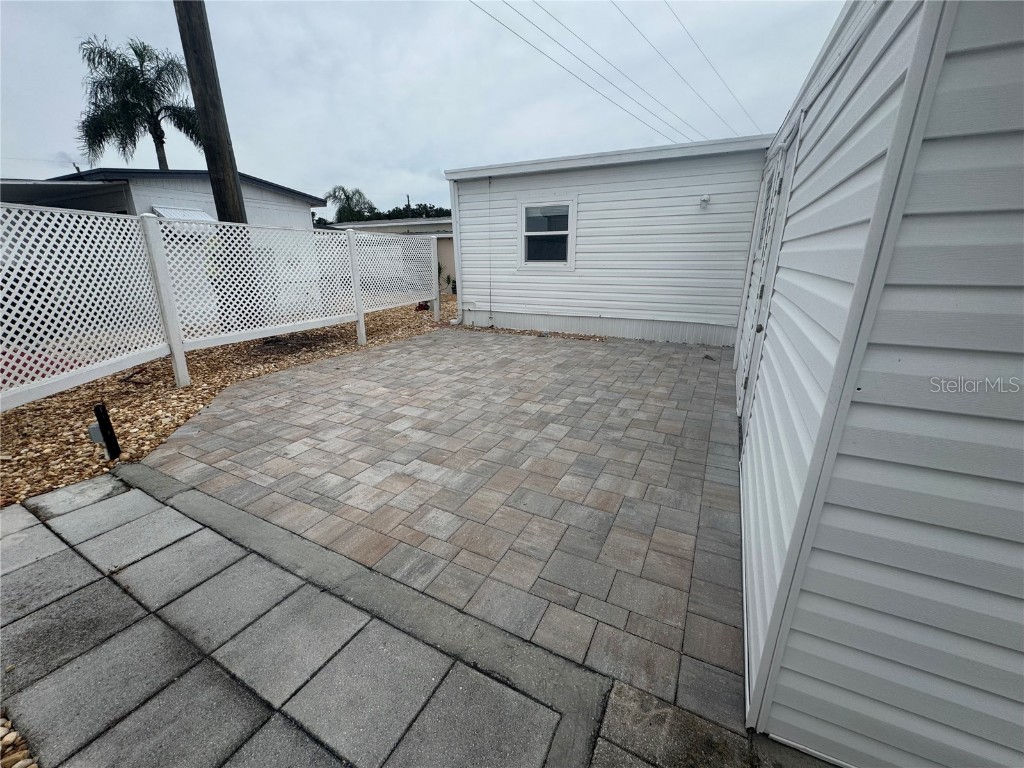 211 Southwinds Drive Sarasota FL 34231 G5096651 image20