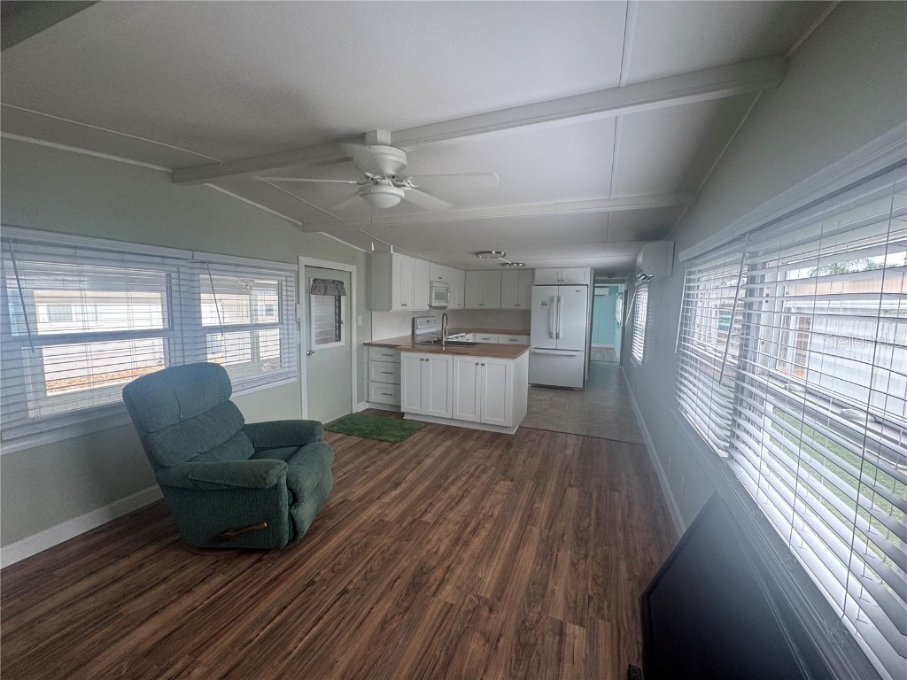 211 Southwinds Drive Sarasota FL 34231 G5096651 image7