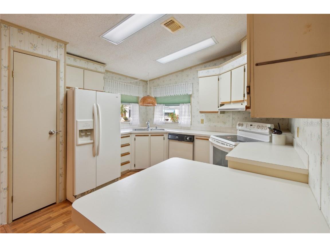 211 Sweet Circle Winter Haven FL 33884 L4952480 image22