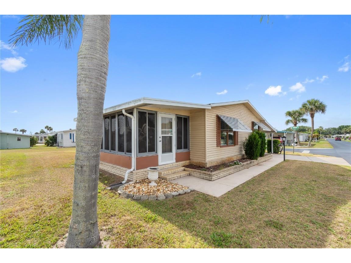 211 Sweet Circle Winter Haven FL 33884 L4952480 image3