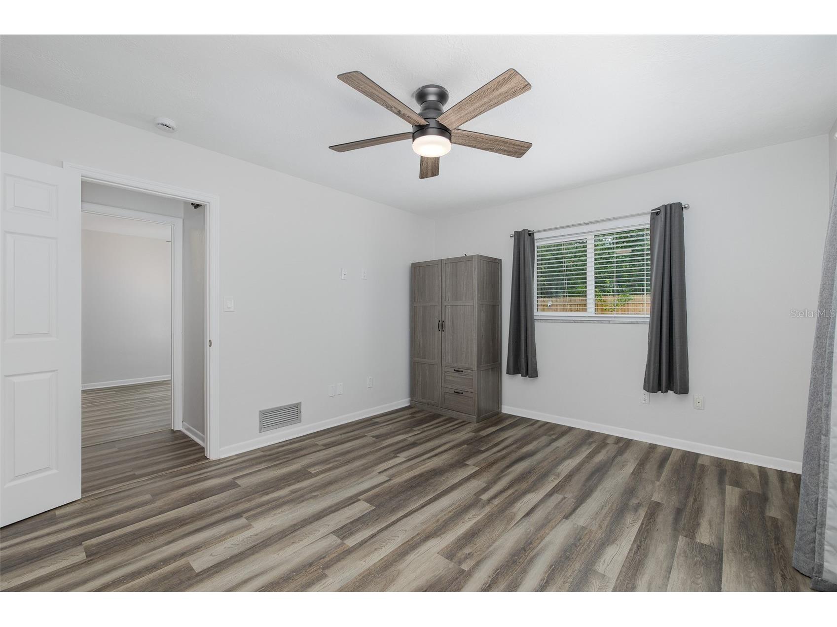 211 Timberlane Drive Palm Harbor FL 34683 TB8518243 image16