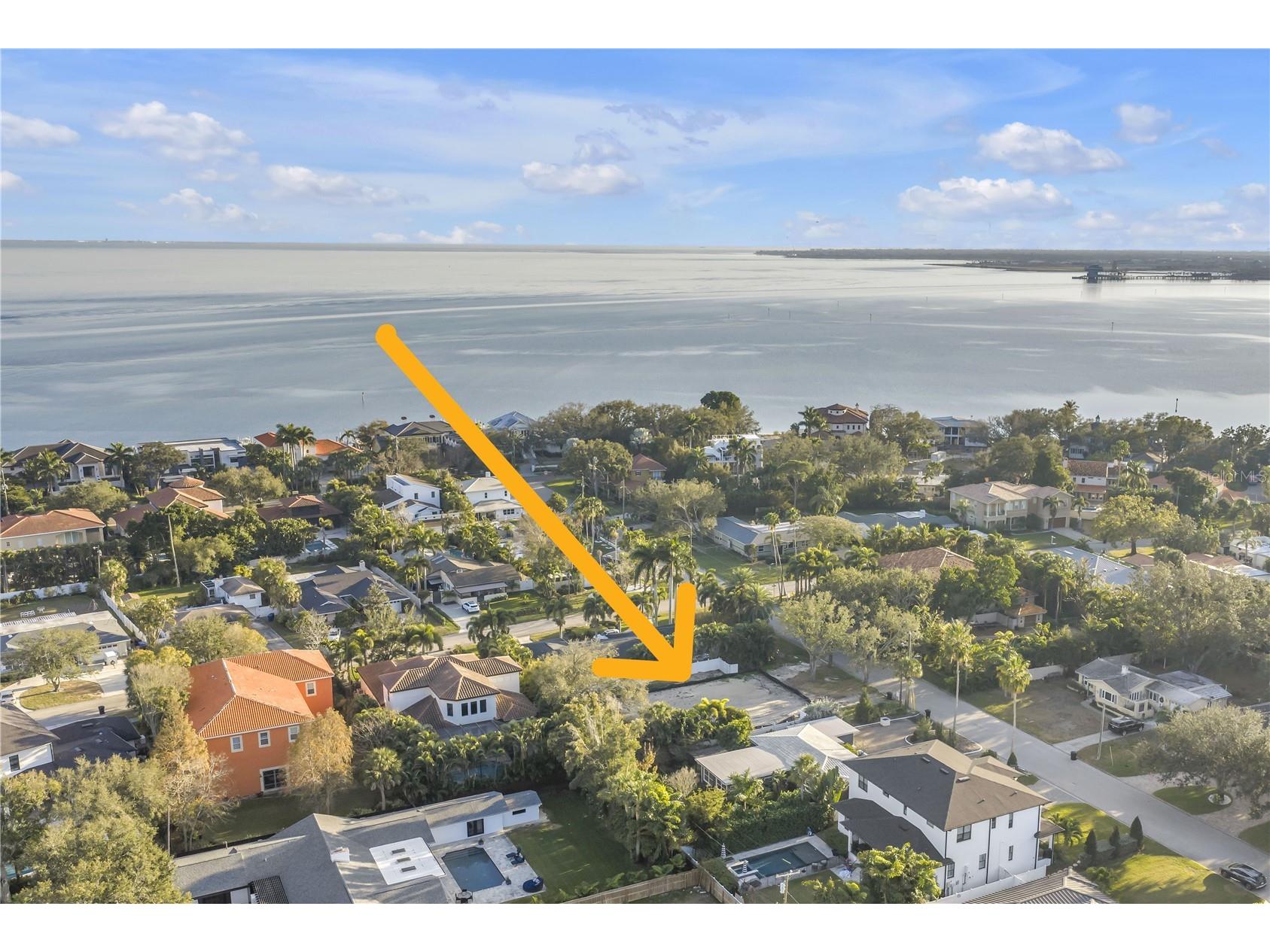 211 Toledo Way NE Saint Petersburg FL 33704 TB8471604 image2