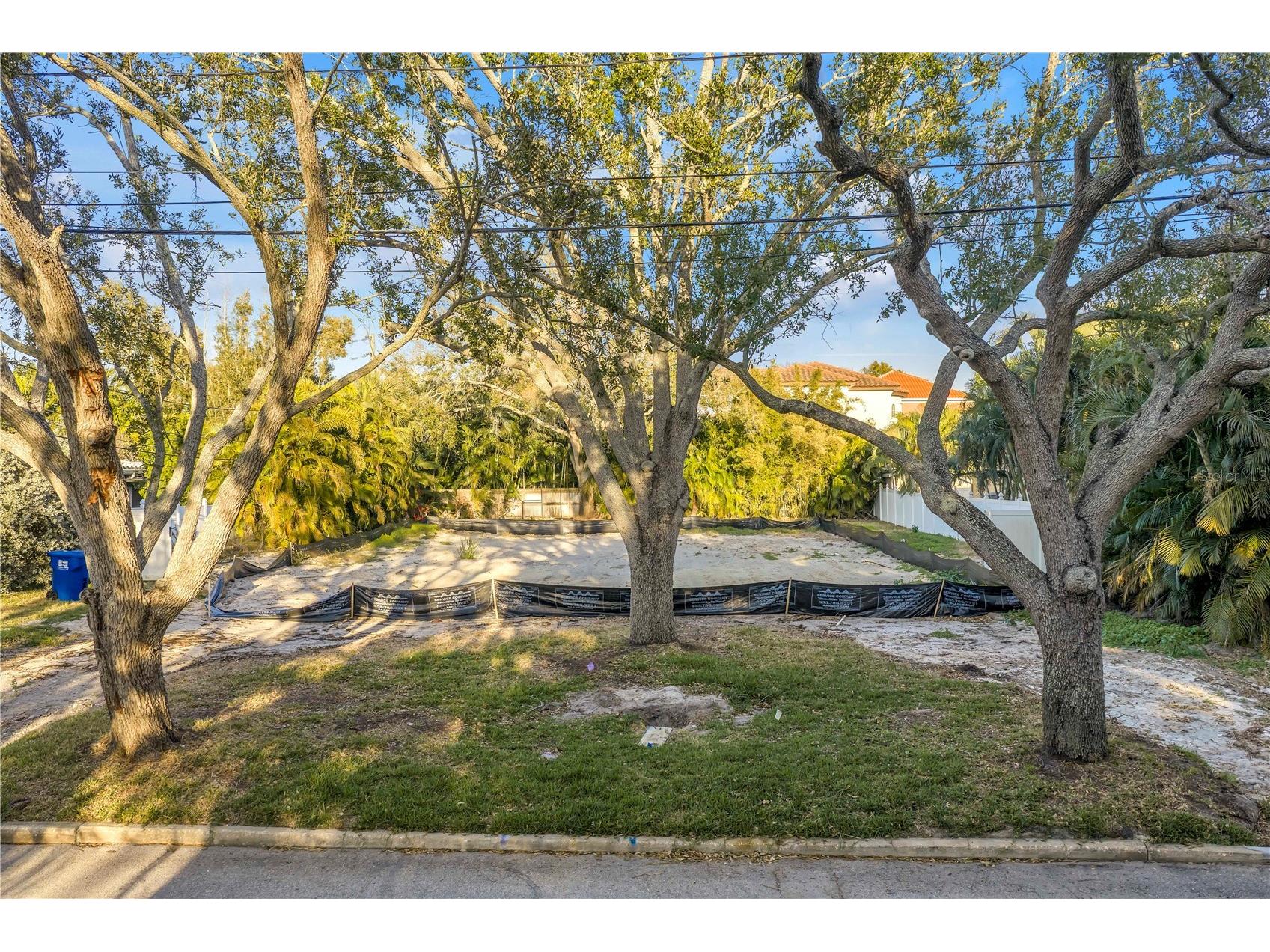 211 Toledo Way NE Saint Petersburg FL 33704 TB8471604 image4