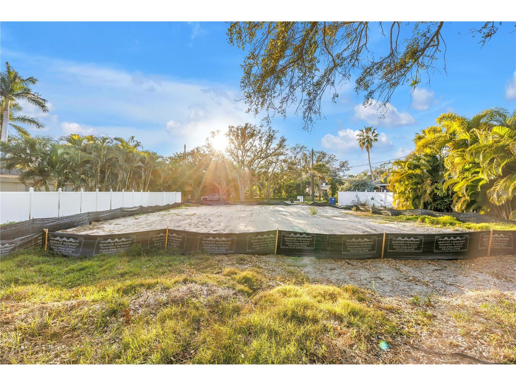 211 Toledo Way NE Saint Petersburg FL 33704 TB8471604 image5