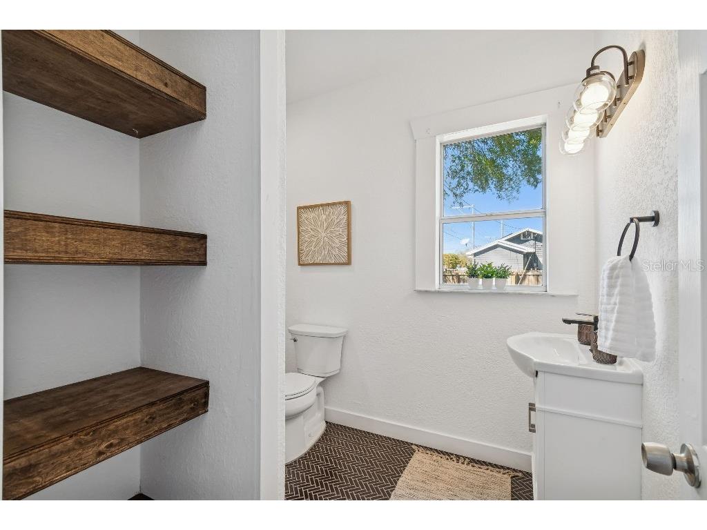 211 W Alva Street Tampa FL 33603 TB8478830 image28
