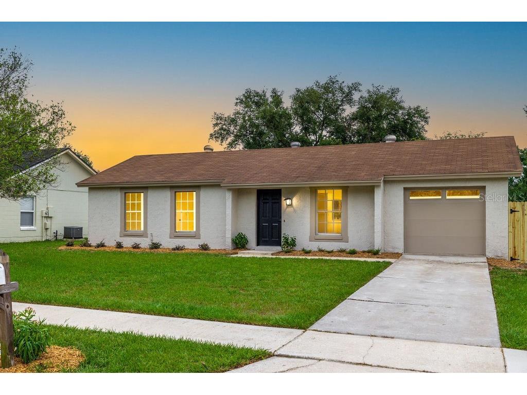 211 W Panama Road Winter Springs FL 32708 V4930811 image1