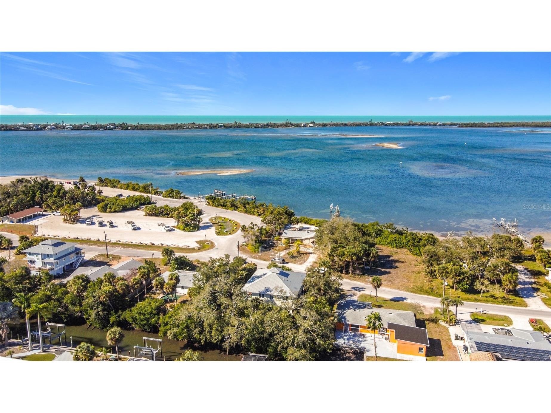211 Winson Avenue Englewood FL 34223 D6145738 image3