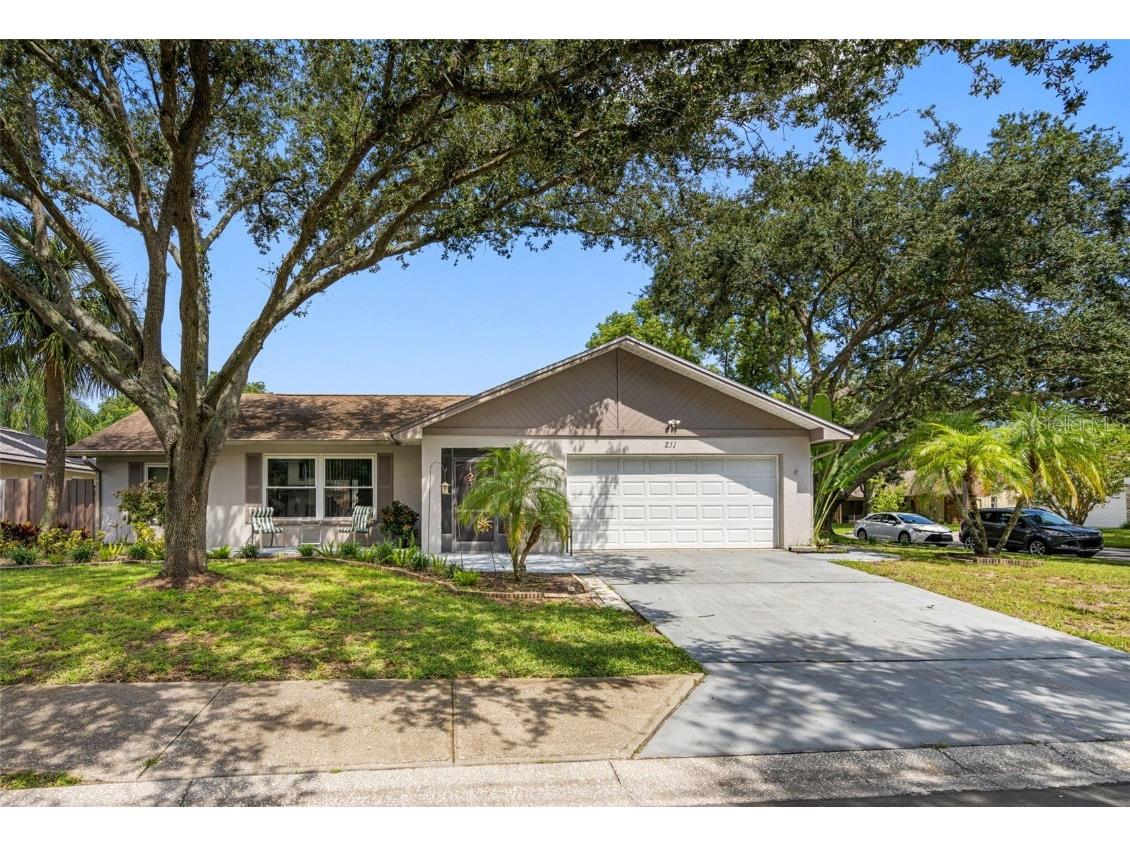 211 Woodland Court Safety Harbor FL 34695 T3552448 image1