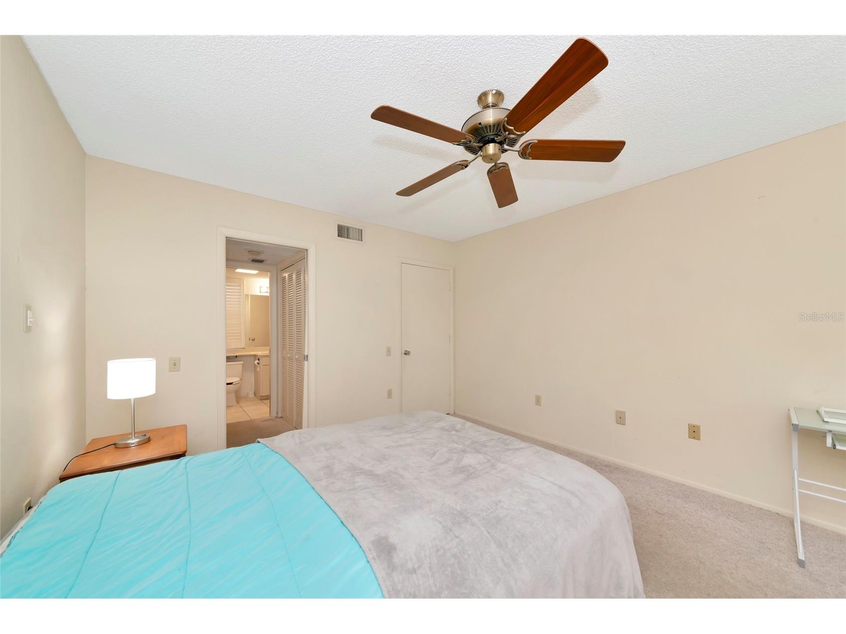 211 Woodland Drive #211 Osprey FL 34229 A4684191 image12