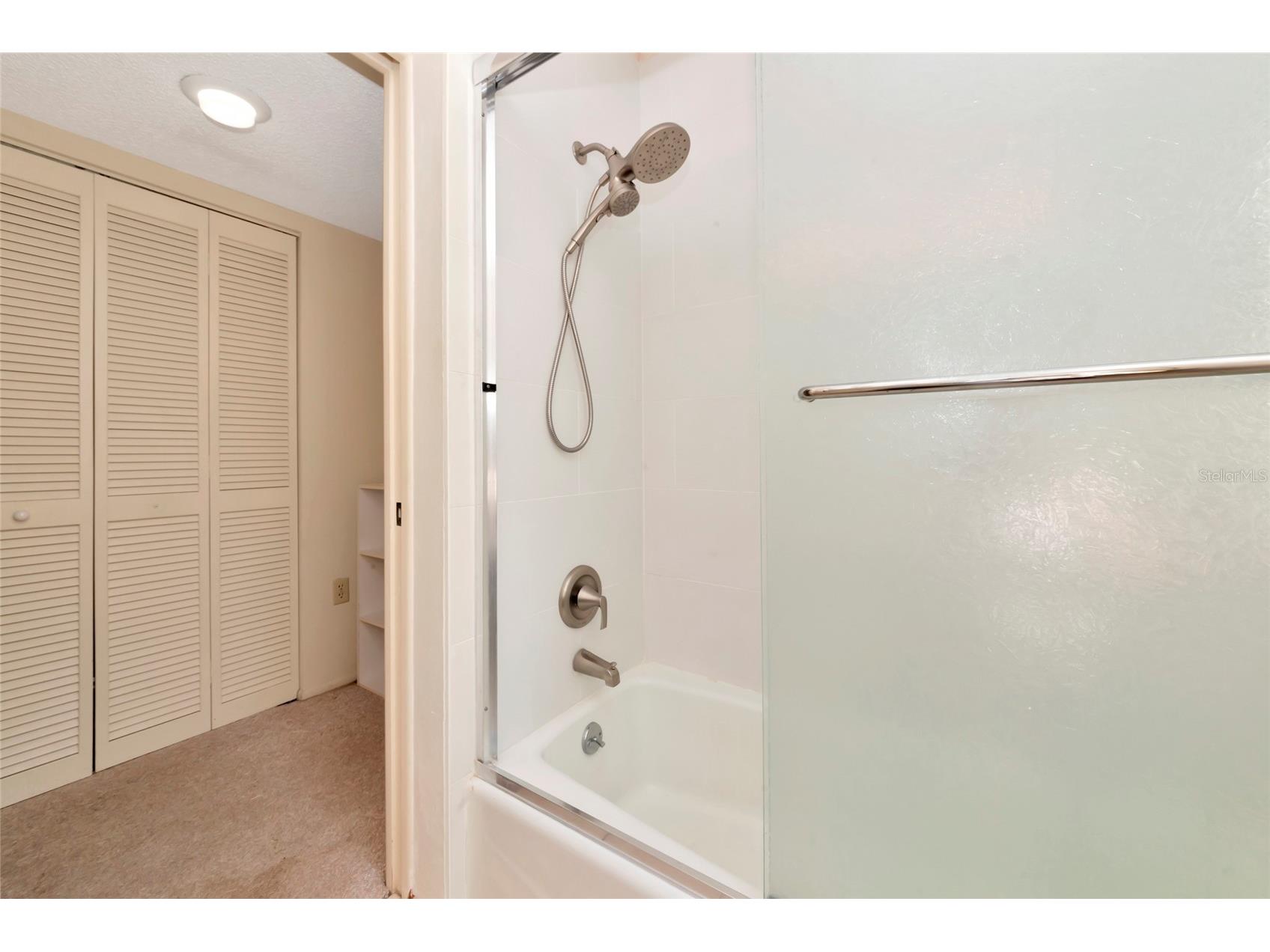 211 Woodland Drive #211 Osprey FL 34229 A4684191 image22