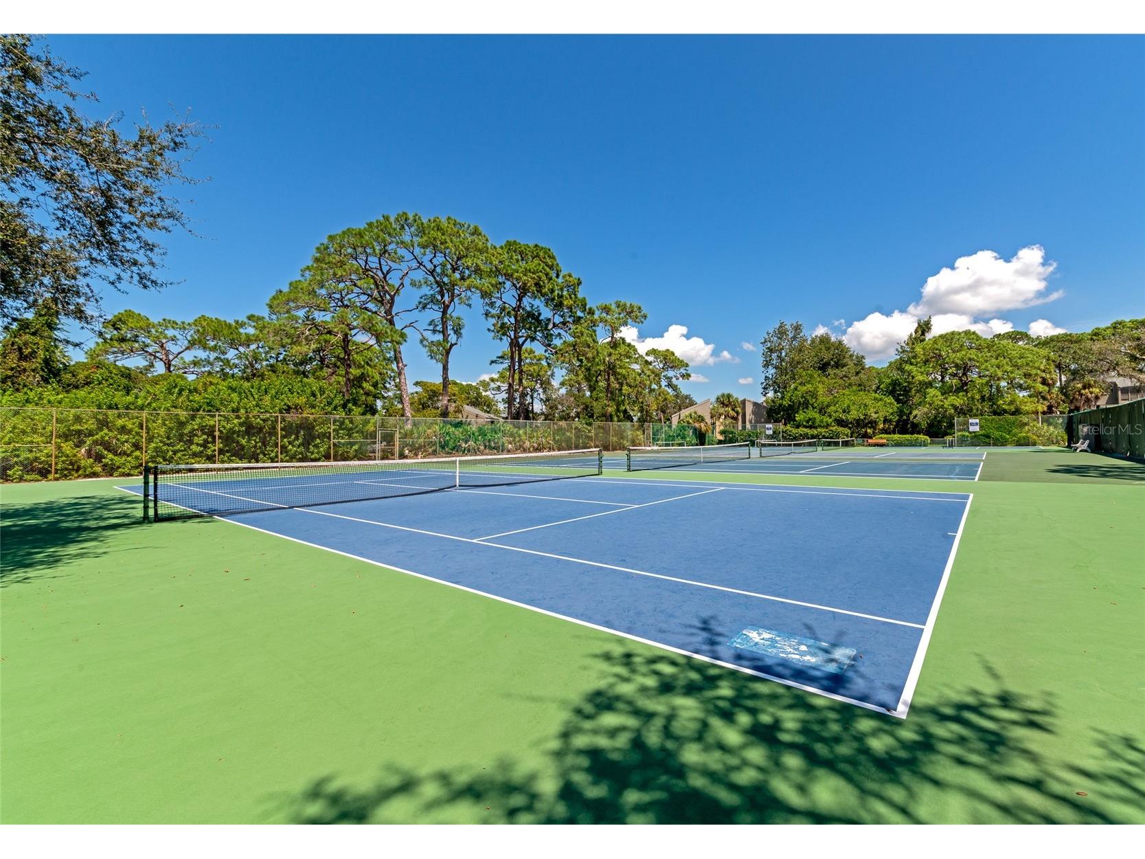 211 Woodland Drive #211 Osprey FL 34229 A4684191 image31