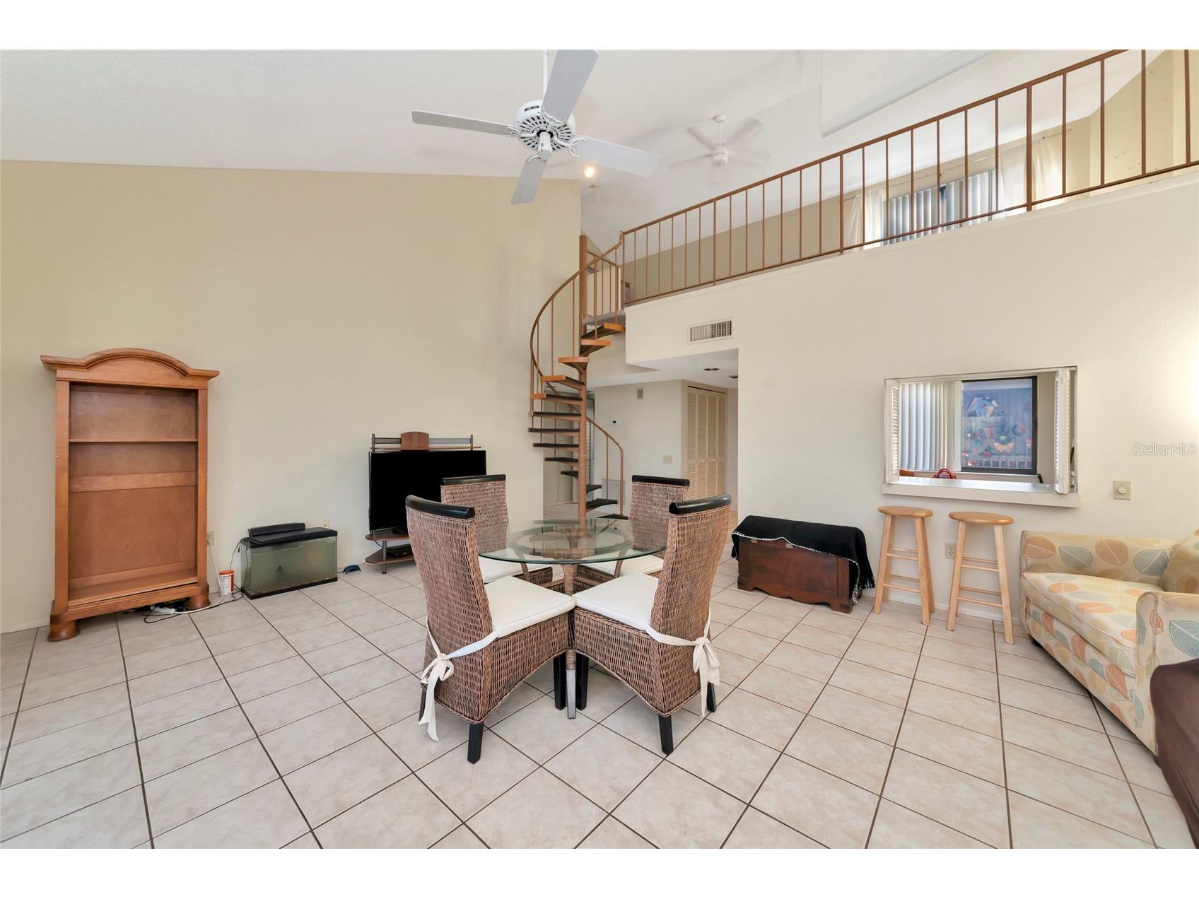 211 Woodland Drive #211 Osprey FL 34229 A4684191 image7