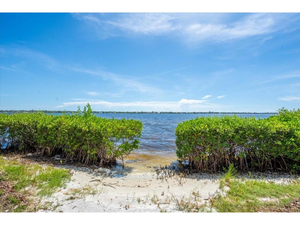 2110 4th Street Court W Palmetto FL 34221 A4662103 image11