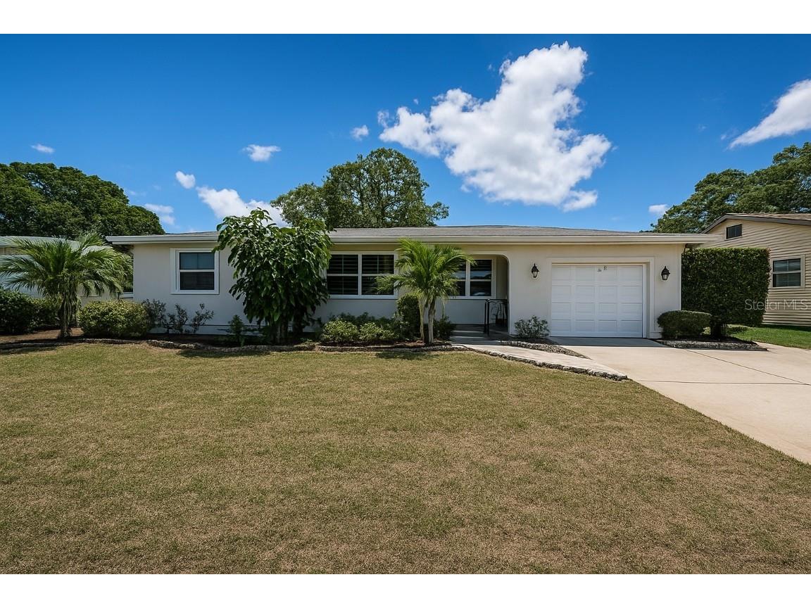 2110 57th Avenue N Saint Petersburg FL 33714 TB8427970 image1