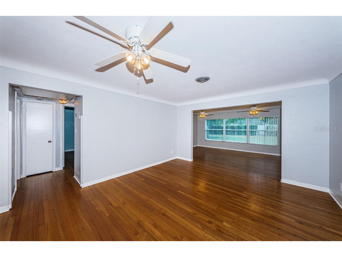 2110 57th Avenue N Saint Petersburg FL 33714 TB8427970 image10