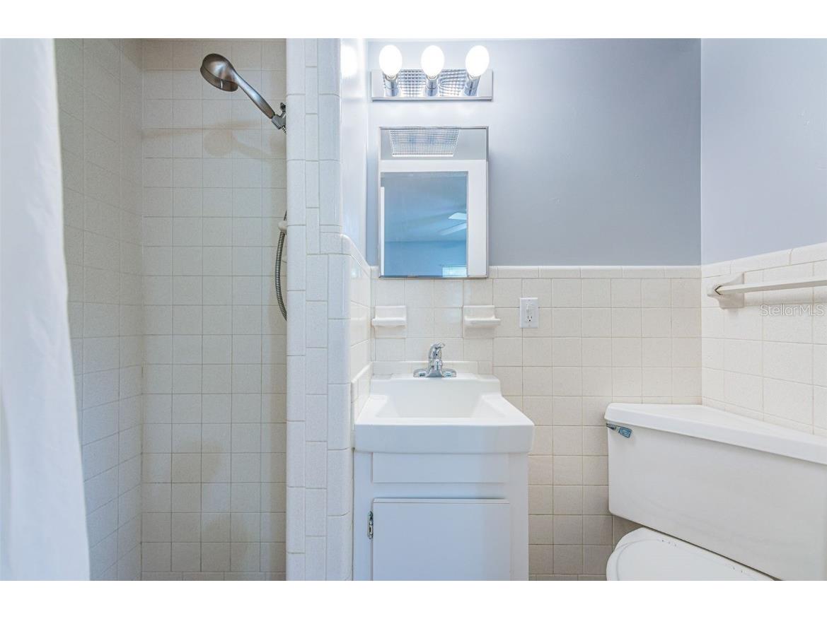 2110 57th Avenue N Saint Petersburg FL 33714 TB8427970 image27