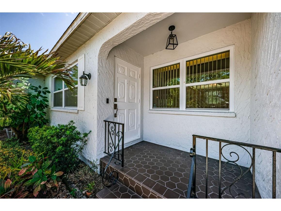 2110 57th Avenue N Saint Petersburg FL 33714 TB8427970 image3