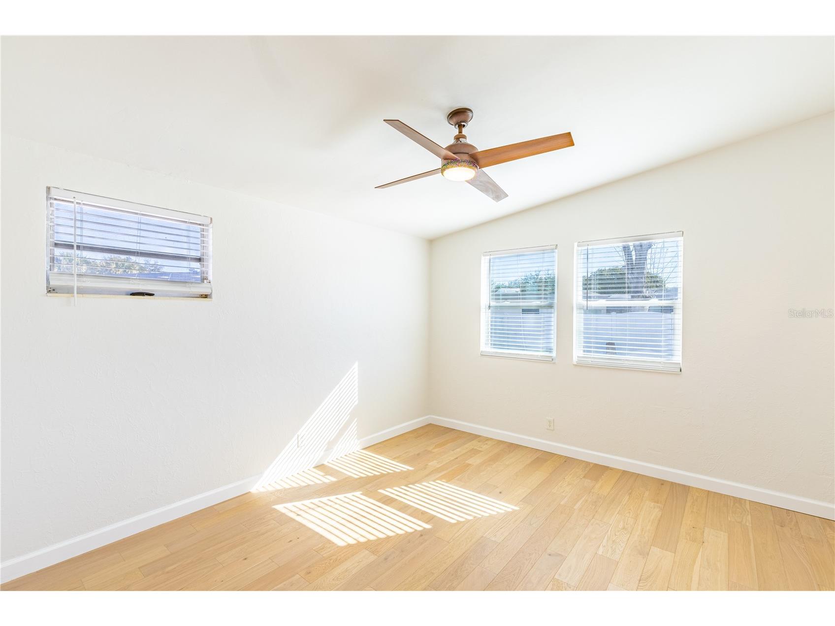 2110 Alcazar Way S Saint Petersburg FL 33712 TB8493208 image14