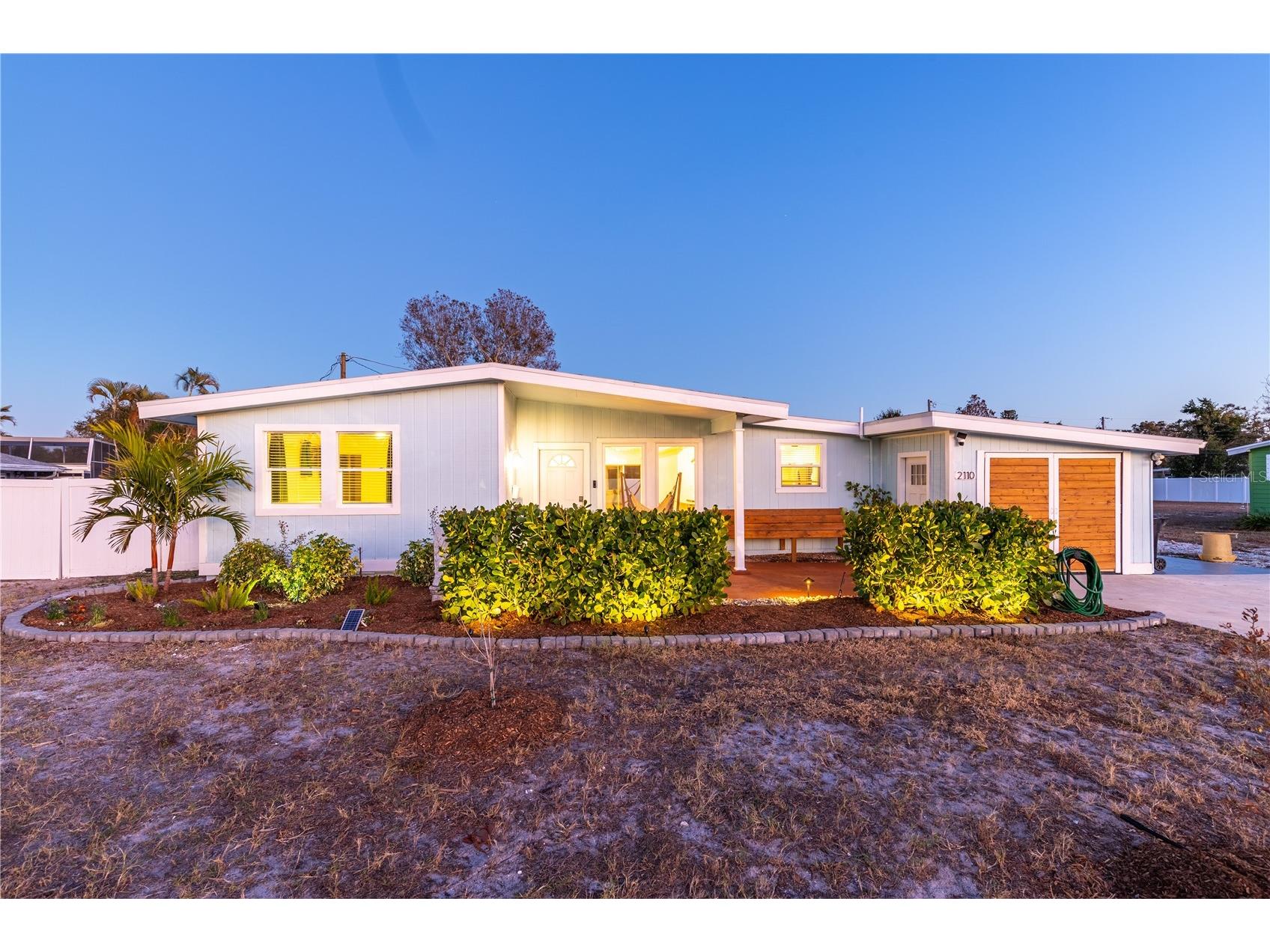 2110 Alcazar Way S Saint Petersburg FL 33712 TB8493208 image21