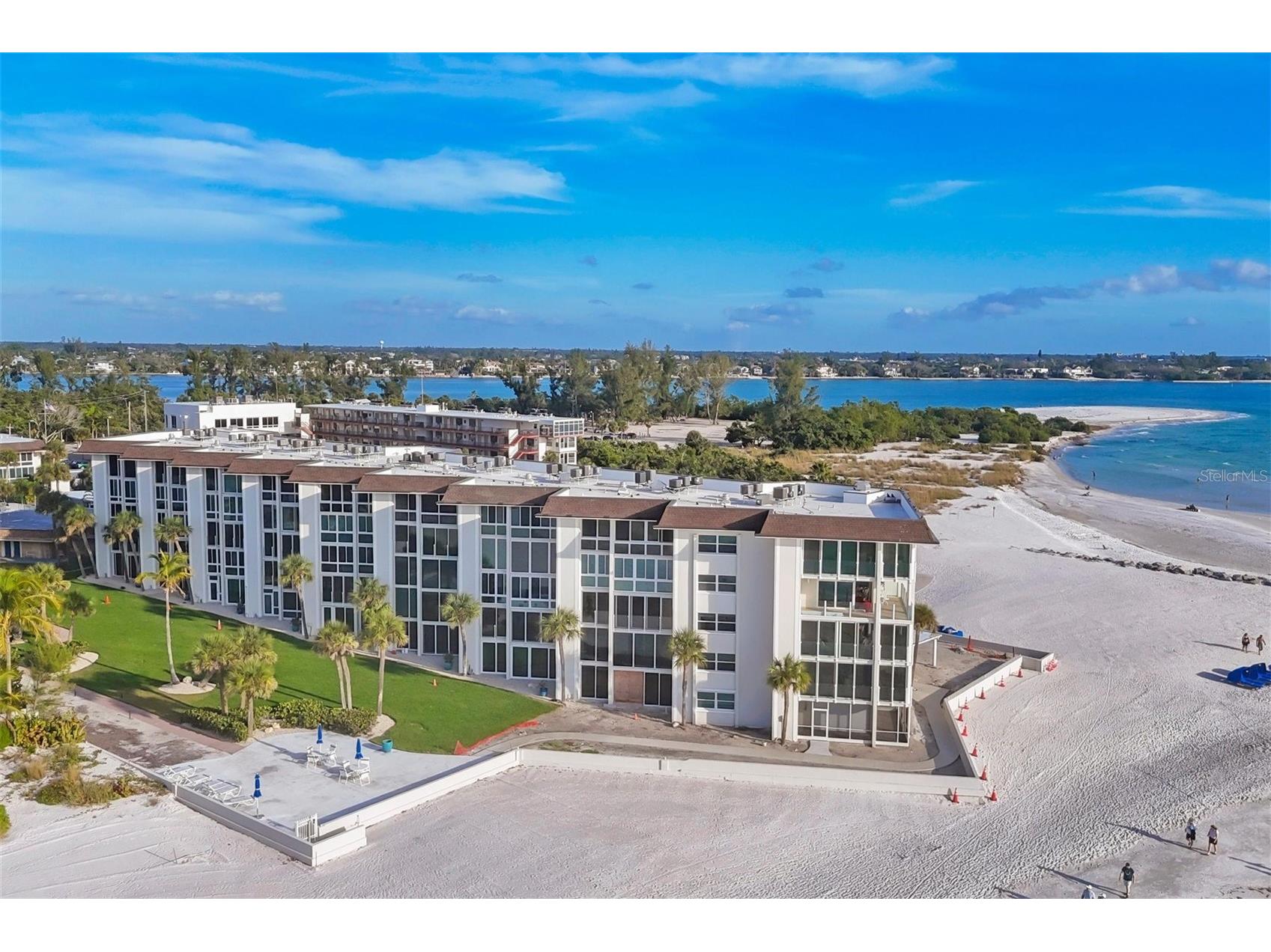 2110 Benjamin Franklin Drive #104 Sarasota FL 34236 A4690614 image53