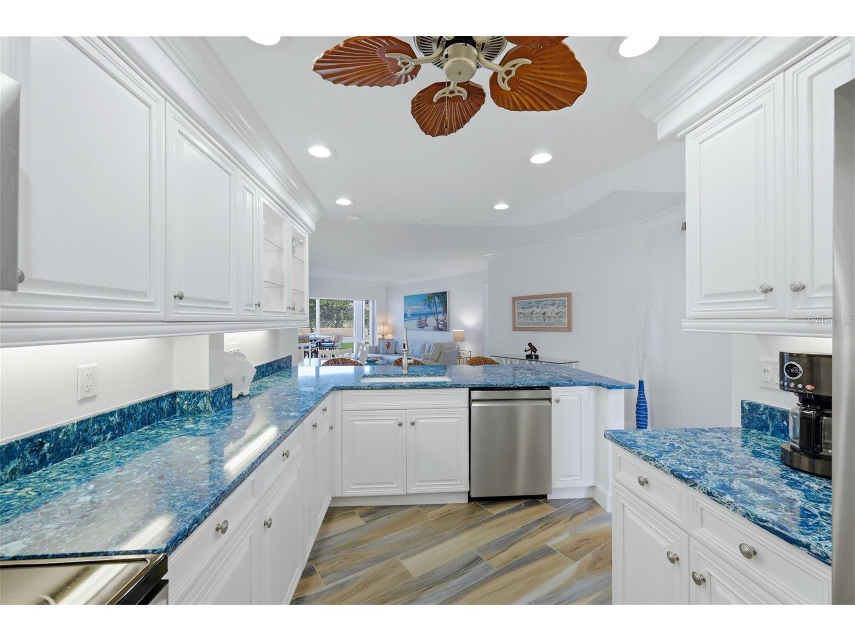 2110 Benjamin Franklin Drive #104 Sarasota FL 34236 A4696214 image22