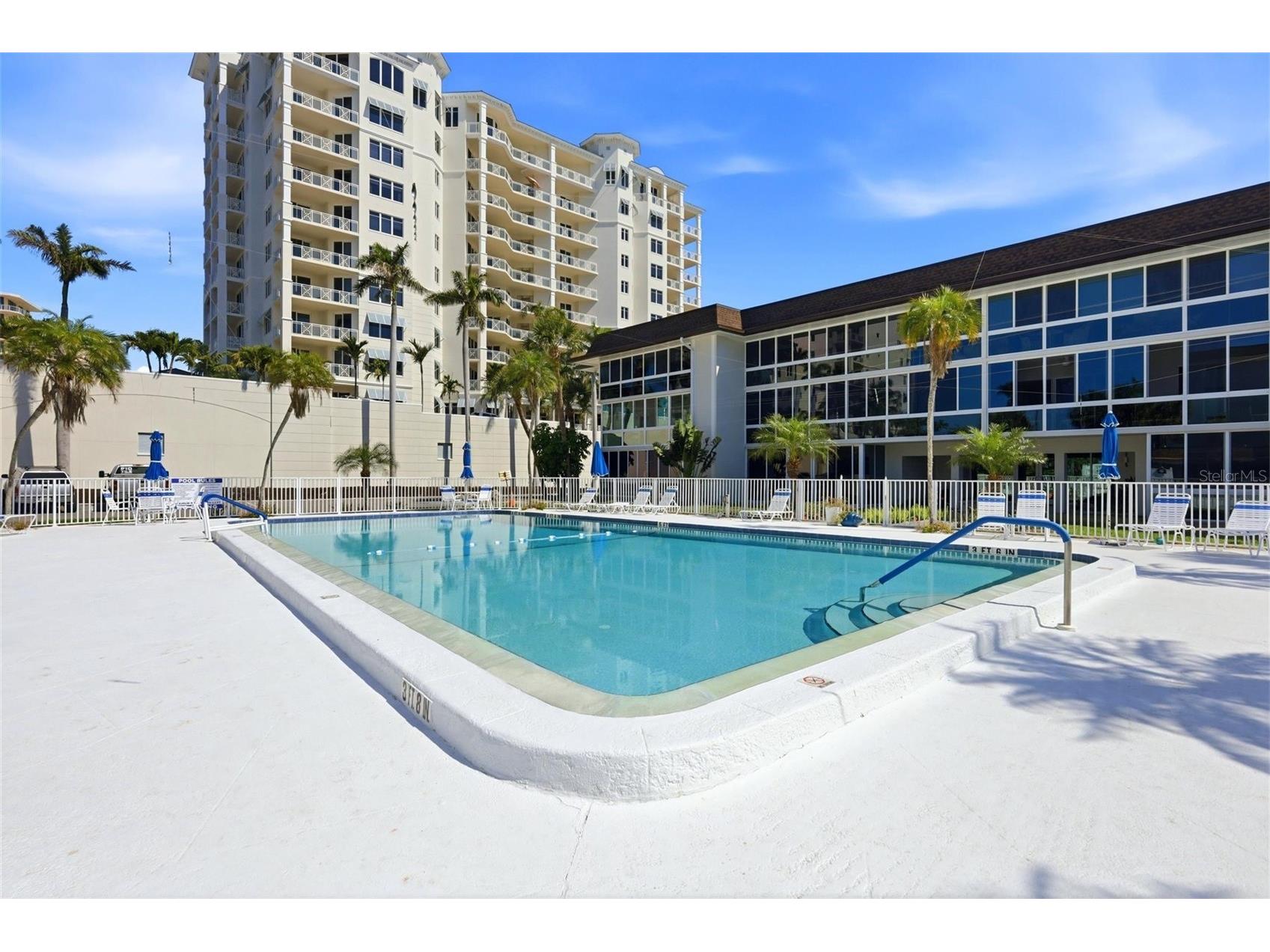 2110 Benjamin Franklin Drive #104 Sarasota FL 34236 A4696214 image42