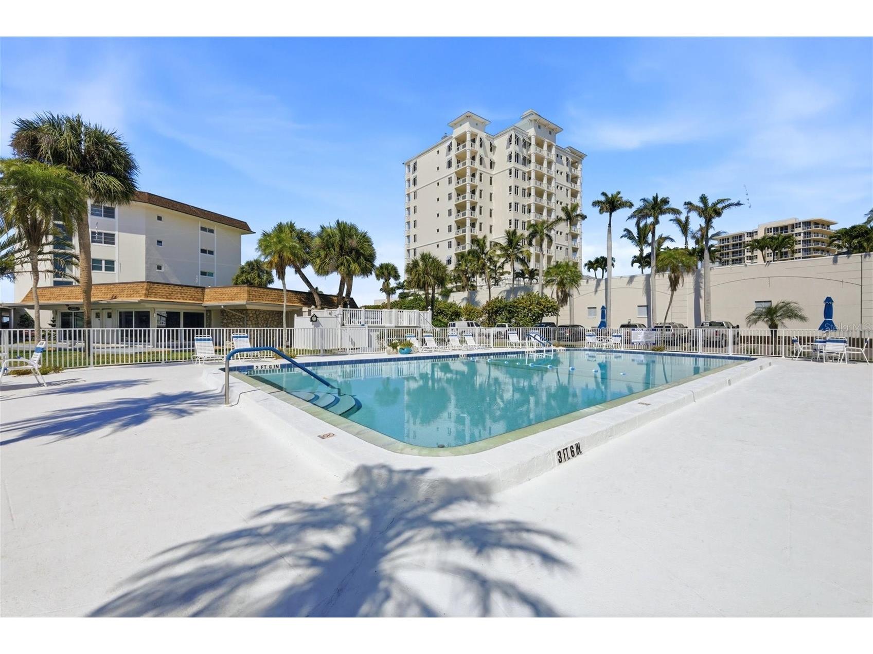 2110 Benjamin Franklin Drive #104 Sarasota FL 34236 A4696214 image43