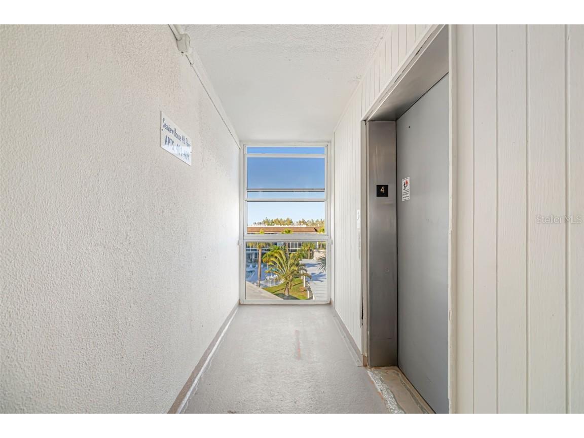 2110 Benjamin Franklin Drive #301 Sarasota FL 34236 - GULF OF AMERICA A4657446 image37