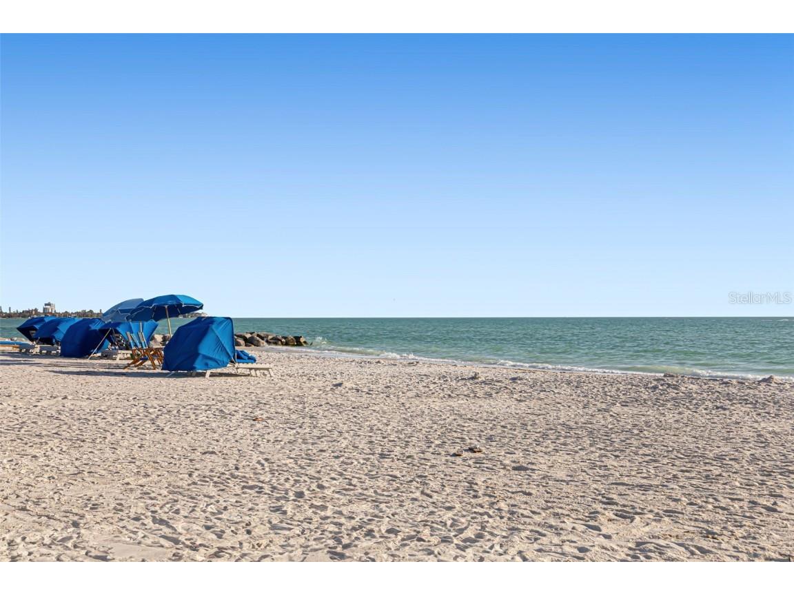 2110 Benjamin Franklin Drive #301 Sarasota FL 34236 - GULF OF AMERICA A4657446 image64
