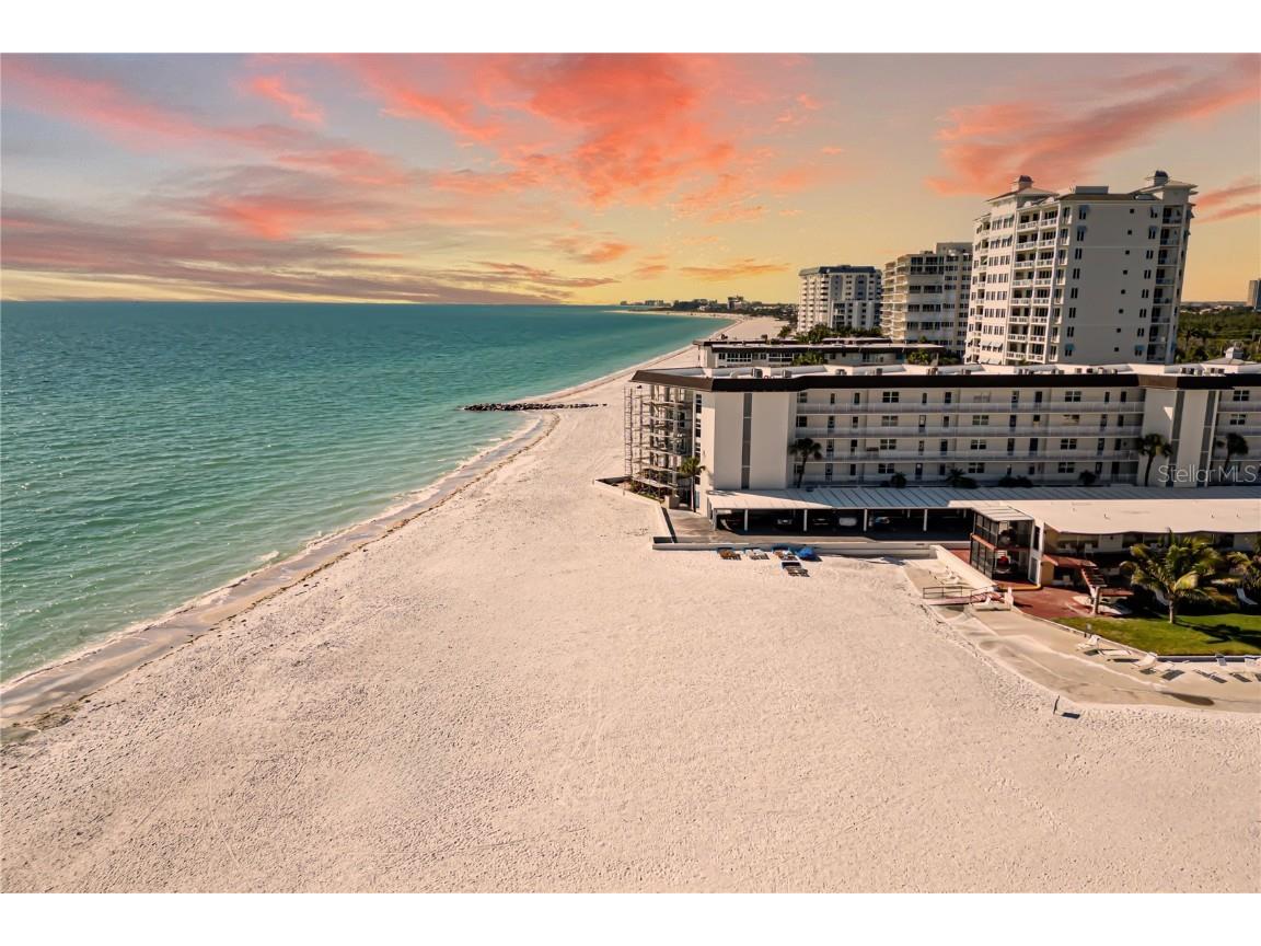 2110 Benjamin Franklin Drive #404 Sarasota FL 34236 - GULF OF MEXICO A4605580 image1