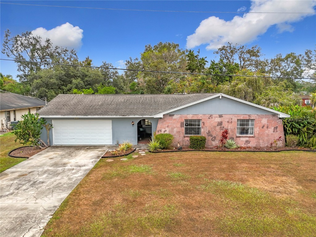 2110 Clifton Drive Valrico FL 33594 TB8334590 image1