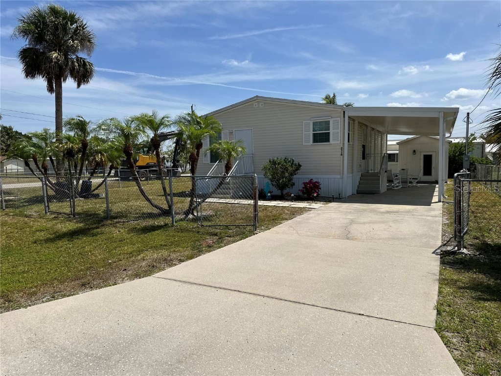2110 Education Avenue Punta Gorda FL 33950 C7508826 image1
