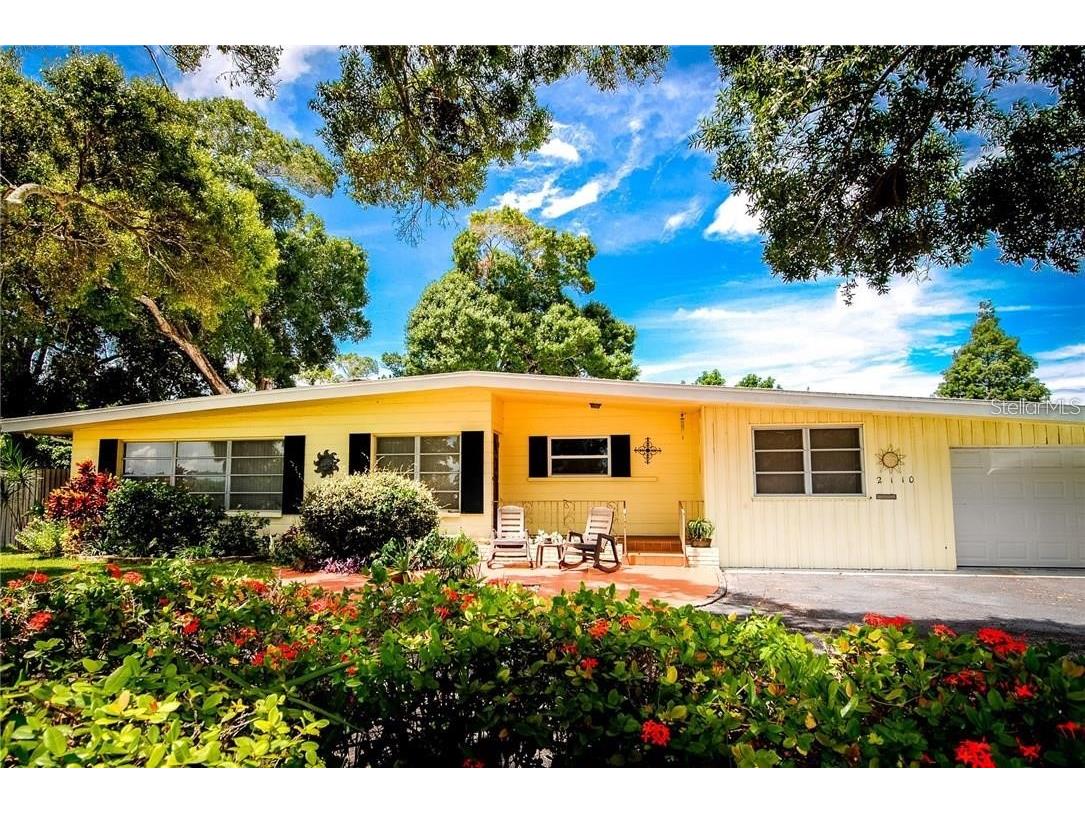 2110 Fairway Avenue S Saint Petersburg FL 33712 TB8402177 image1