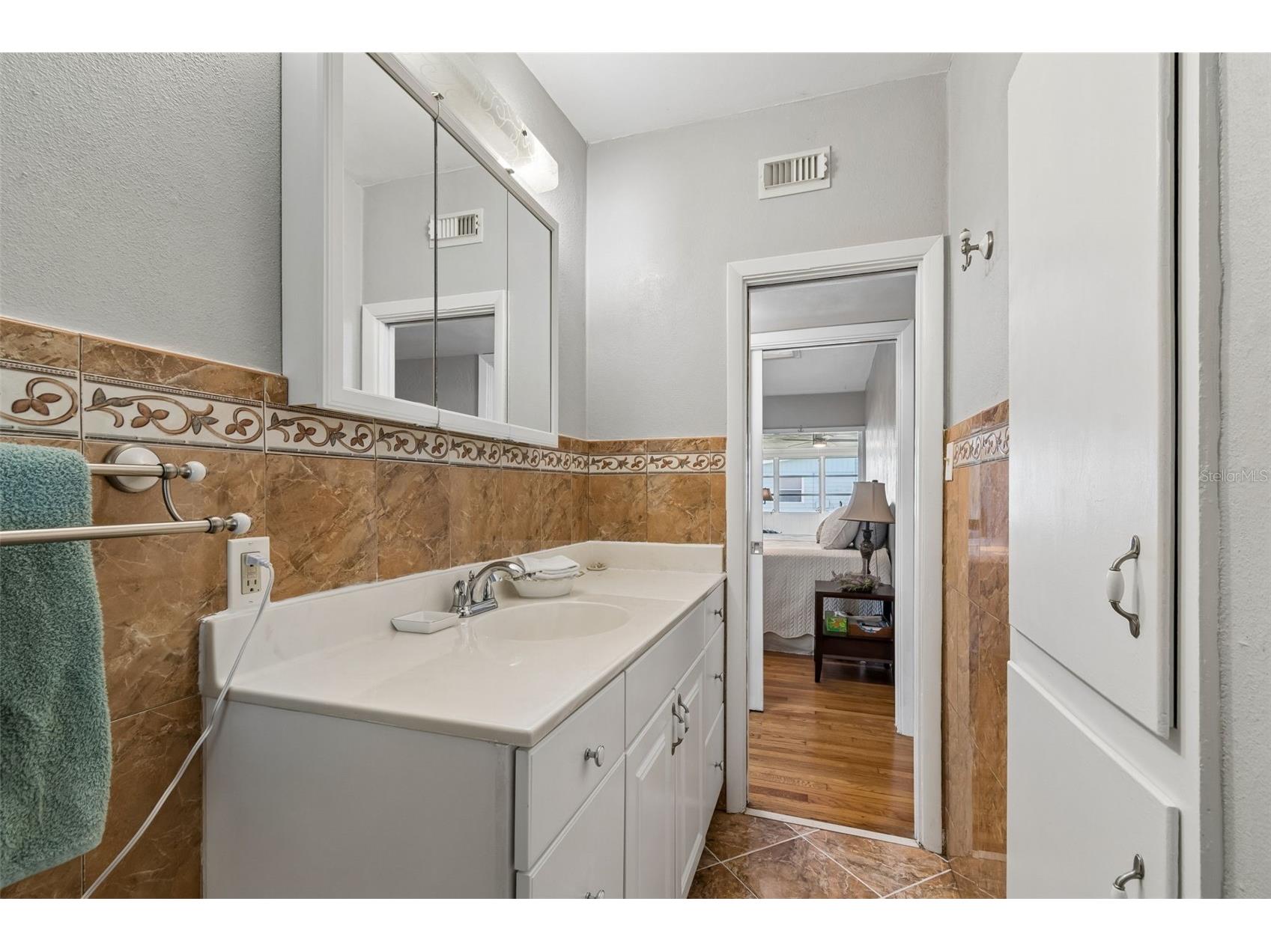 2110 Fairway Avenue S Saint Petersburg FL 33712 TB8402177 image30