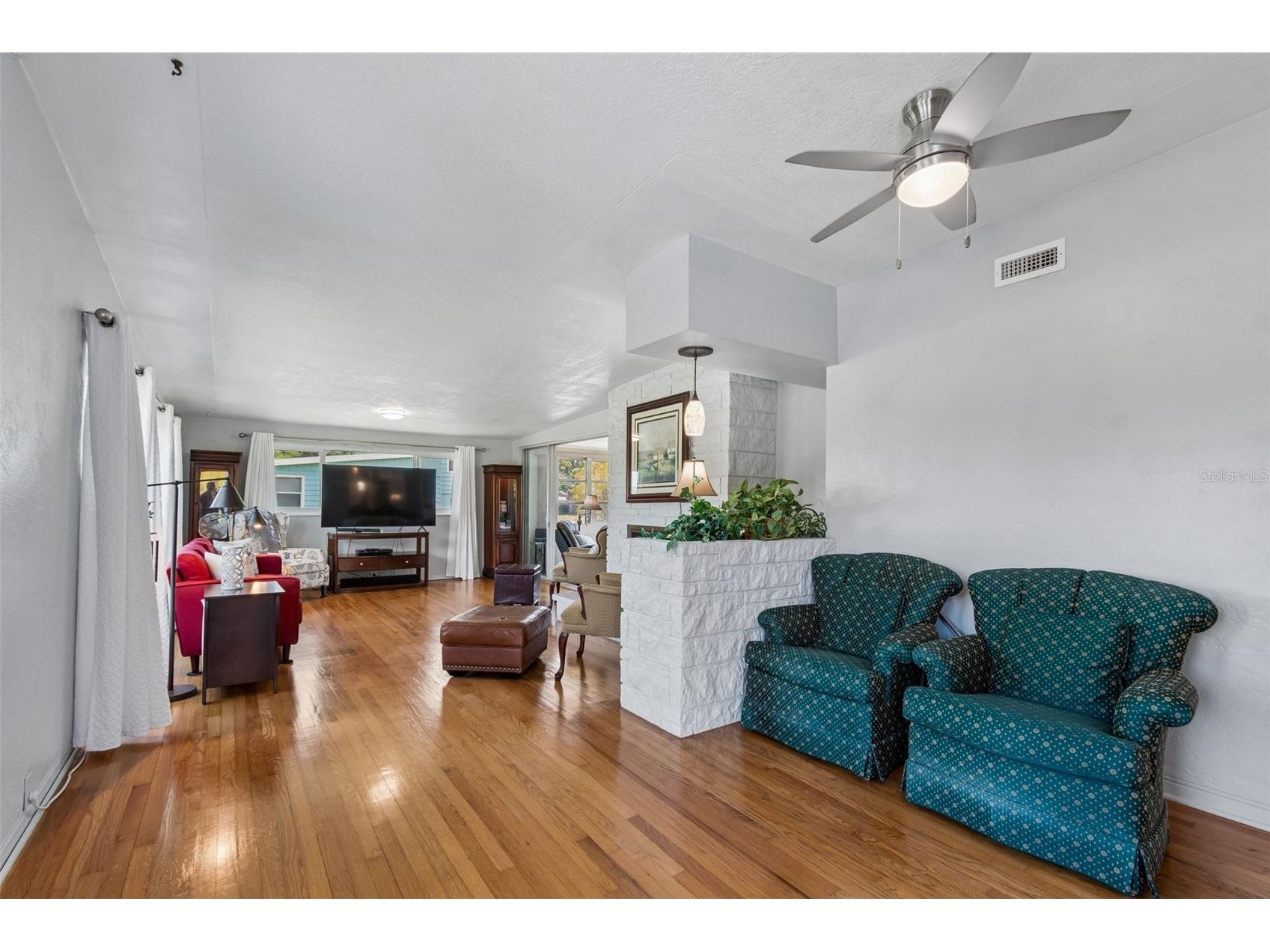 2110 Fairway Avenue S Saint Petersburg FL 33712 TB8402177 image6
