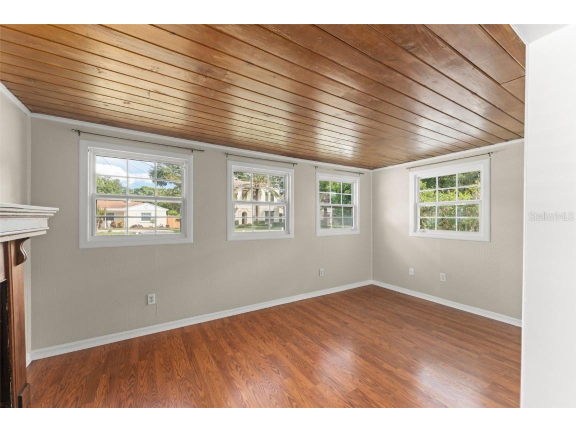 2110 Gerda Terrace Orlando FL 32804 O6345862 image9